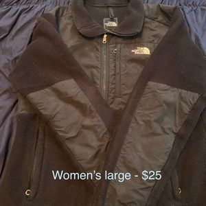 Women’s Large North Face Fleece